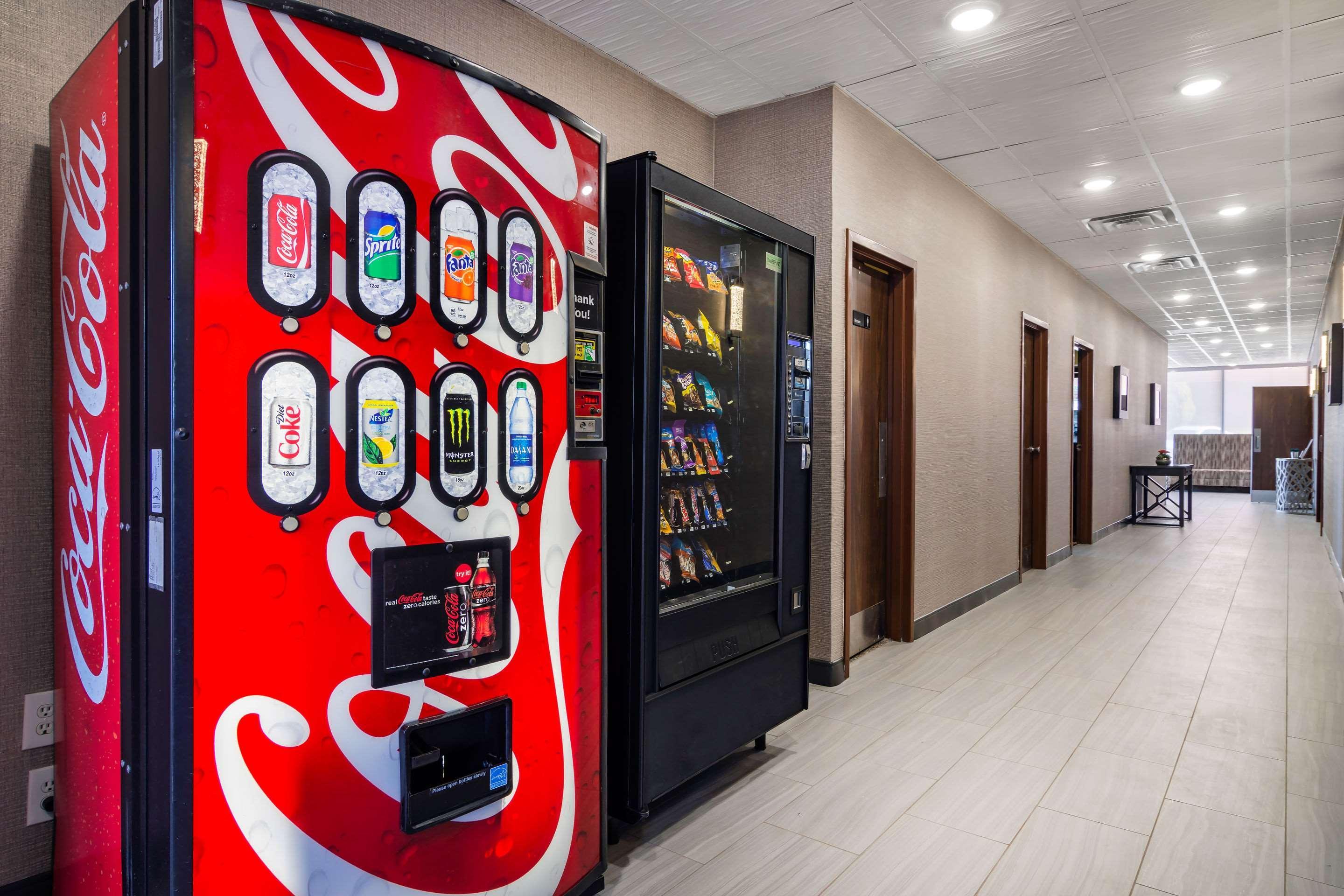 凯艺酒店 卡特斯维尔 外观 照片